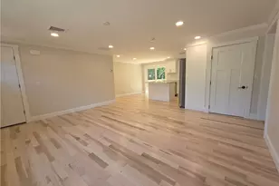 513 Knotty Oak Rd, Coventry, RI 02816 - Photo 18
