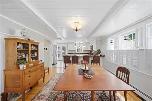 24 Rosegarden St, Warwick, RI 02888 - Photo 4