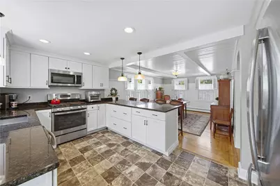24 Rosegarden Street, Warwick, RI 02888 - Photo 6