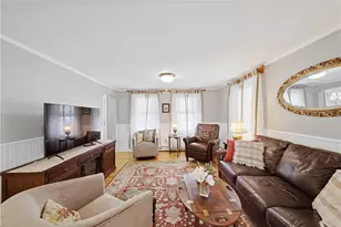 24 Rosegarden St, Warwick, RI 02888 - Photo 10