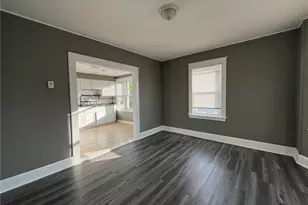 70 Oliver St, Bristol, RI 02809 - Photo 4