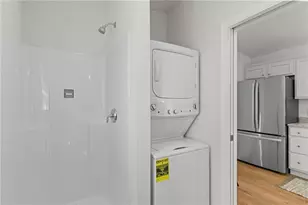 64 Burnside Ave, Narragansett, RI 02882 - Photo 10
