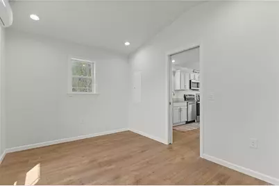 64 Burnside Avenue, Narragansett, RI 02882 - Photo 12