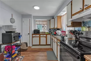 95 John St, Pawtucket, RI 02861 - Photo 4