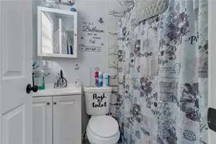 95 John St, Pawtucket, RI 02861 - Photo 8