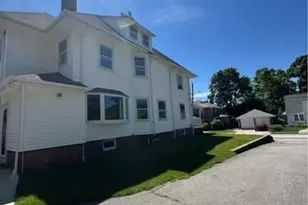 2249 Cranston St, Cranston, RI 02920 - Photo 10