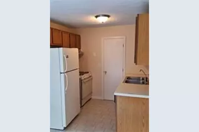 34 Manchester Street #C, West Warwick, RI 02893 - Photo 4