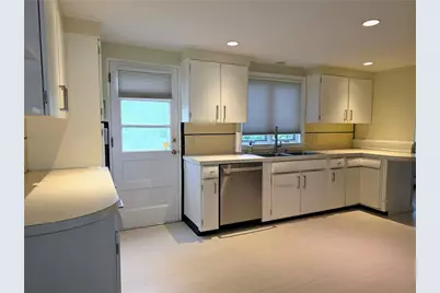 40 Russet Way, Cranston, RI 02920 - Photo 8