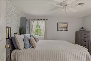 11 Carol Ave, Bristol, RI 02809 - Photo 20