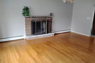 14 Elmhurst Dr, Smithfield, RI 02828 - Photo 2
