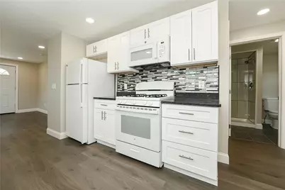 71 St Elizabeth Street #1, Bristol, RI 02809 - Photo 6