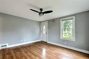 264 Phillips St, Woonsocket, RI 02895 - Photo 4