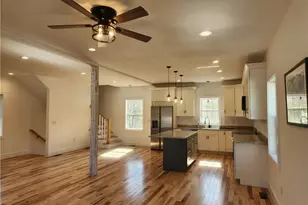 1284 Boston Neck Rd, Narragansett, RI 02882 - Photo 4