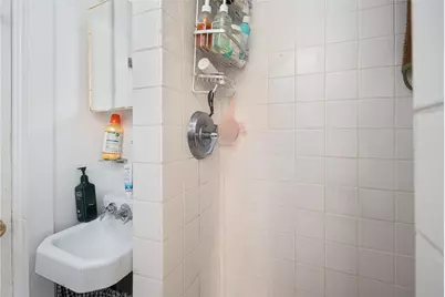 73 Thames Street #B, Newport, RI 02840 - Photo 10
