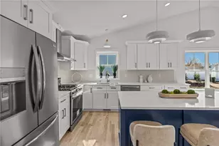 700 Sandy Ln, Warwick, RI 02889 - Photo 4