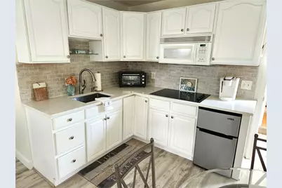47 Treasure Road, Narragansett, RI 02882 - Photo 2