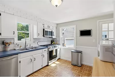 25 King Road, Middletown, RI 02842 - Photo 18