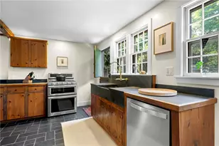 27 William St, Newport, RI 02840 - Photo 14