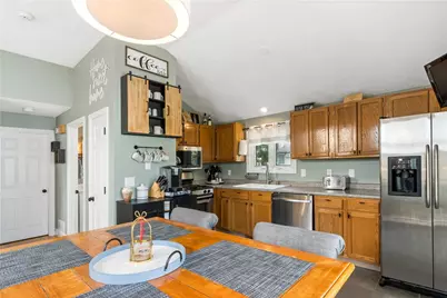 57 Vanstone Avenue, Warwick, RI 02889 - Photo 18