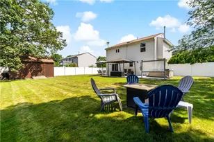 57 Vanstone Ave, Warwick, RI 02889 - Photo 4