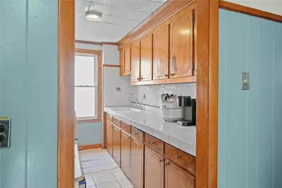 44 Winthrop Avenue, Providence, RI 02908 - Photo 6
