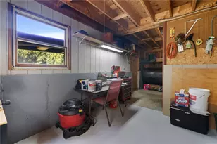 37 Opechee Dr, Bristol, RI 02809 - Photo 28
