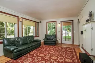 49 Sanford Ave, North Kingstown, RI 02852 - Photo 4