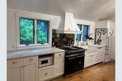 49 Sanford Avenue, North Kingstown, RI 02852 - Photo 6
