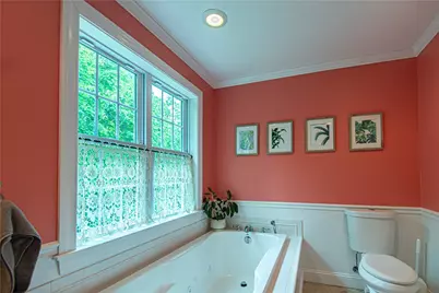 34 Washington Road, Barrington, RI 02806 - Photo 42