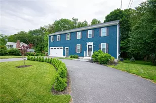 34 Washington Rd, Barrington, RI 02806 - Photo 4