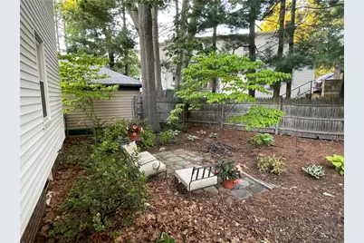 443 River Avenue, Providence, RI 02908 - Photo 18
