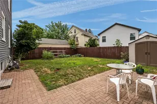 33 Stadden St, Providence, RI 02907 - Photo 44