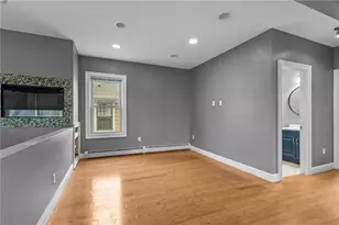 33 Stadden St, Providence, RI 02907 - Photo 12