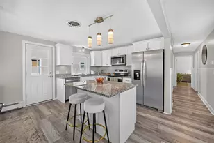 44 Cliff Ave, Cranston, RI 02920 - Photo 14