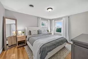 44 Cliff Ave, Cranston, RI 02920 - Photo 22