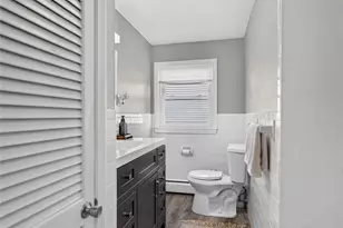 44 Cliff Ave, Cranston, RI 02920 - Photo 18