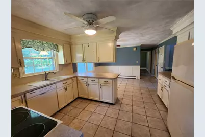 4 Patricia Avenue, North Smithfield, RI 02896 - Photo 12