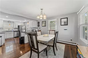 21 Bailey St, East Providence, RI 02916 - Photo 12