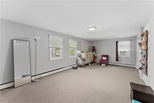 21 Bailey St, East Providence, RI 02916 - Photo 24