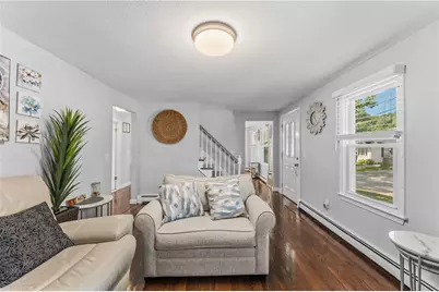 21 Bailey Street, East Providence, RI 02916 - Photo 8