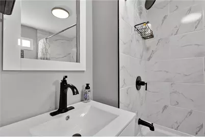 273 Montgomery Avenue, Providence, RI 02905 - Photo 12
