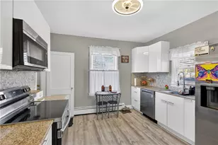 273 Montgomery Ave, Providence, RI 02905 - Photo 8