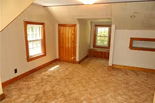 31 Eisenhower St, Coventry, RI 02816 - Photo 16