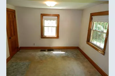 31 Eisenhower Street, Coventry, RI 02816 - Photo 14