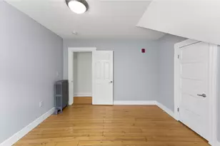 132 S Angell St, Providence, RI 02906 - Photo 18
