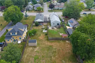 1201 Narragansett Pkwy, Warwick, RI 02888 - Photo 2