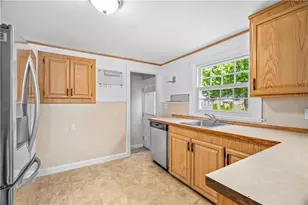 1201 Narragansett Pkwy, Warwick, RI 02888 - Photo 10
