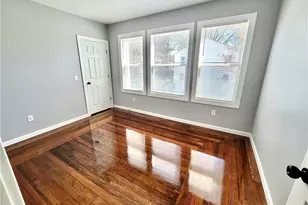 121 Lowden St, Pawtucket, RI 02860 - Photo 10