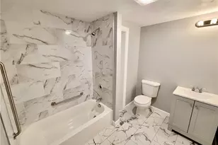 527 Charles St, Providence, RI 02904 - Photo 2