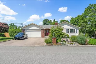 94 Greening Ln, Cranston, RI 02920 - Photo 2